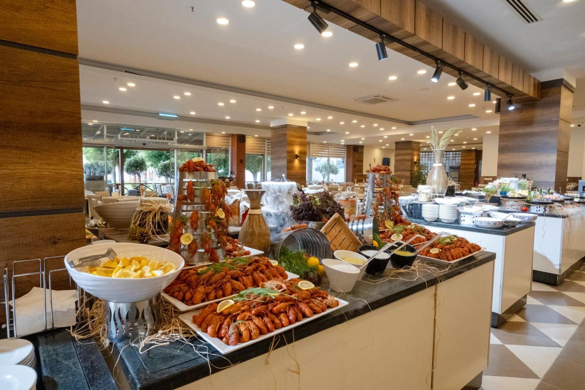 Fore Resort & Spa เกเมร์ ภายนอก รูปภาพ